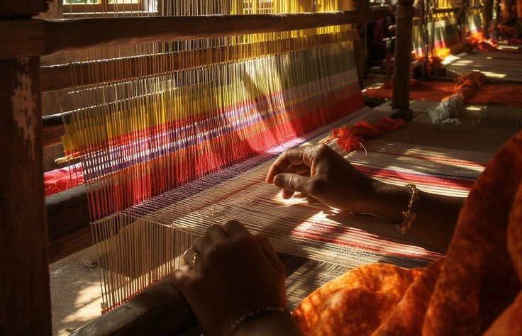 The Handloom Weaves