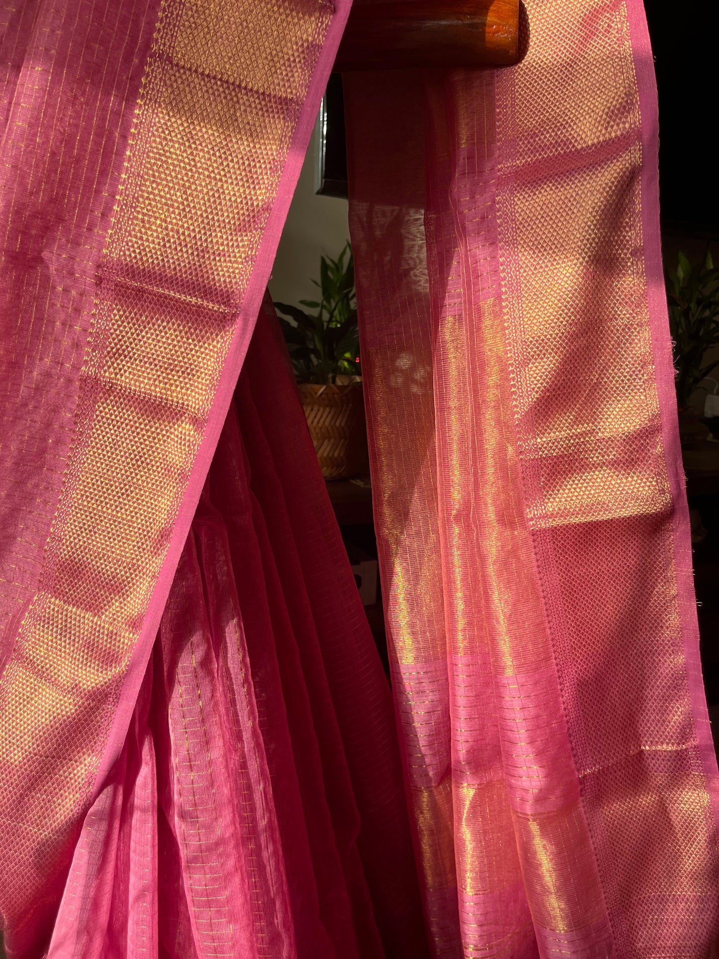 Gulnaar - Pink