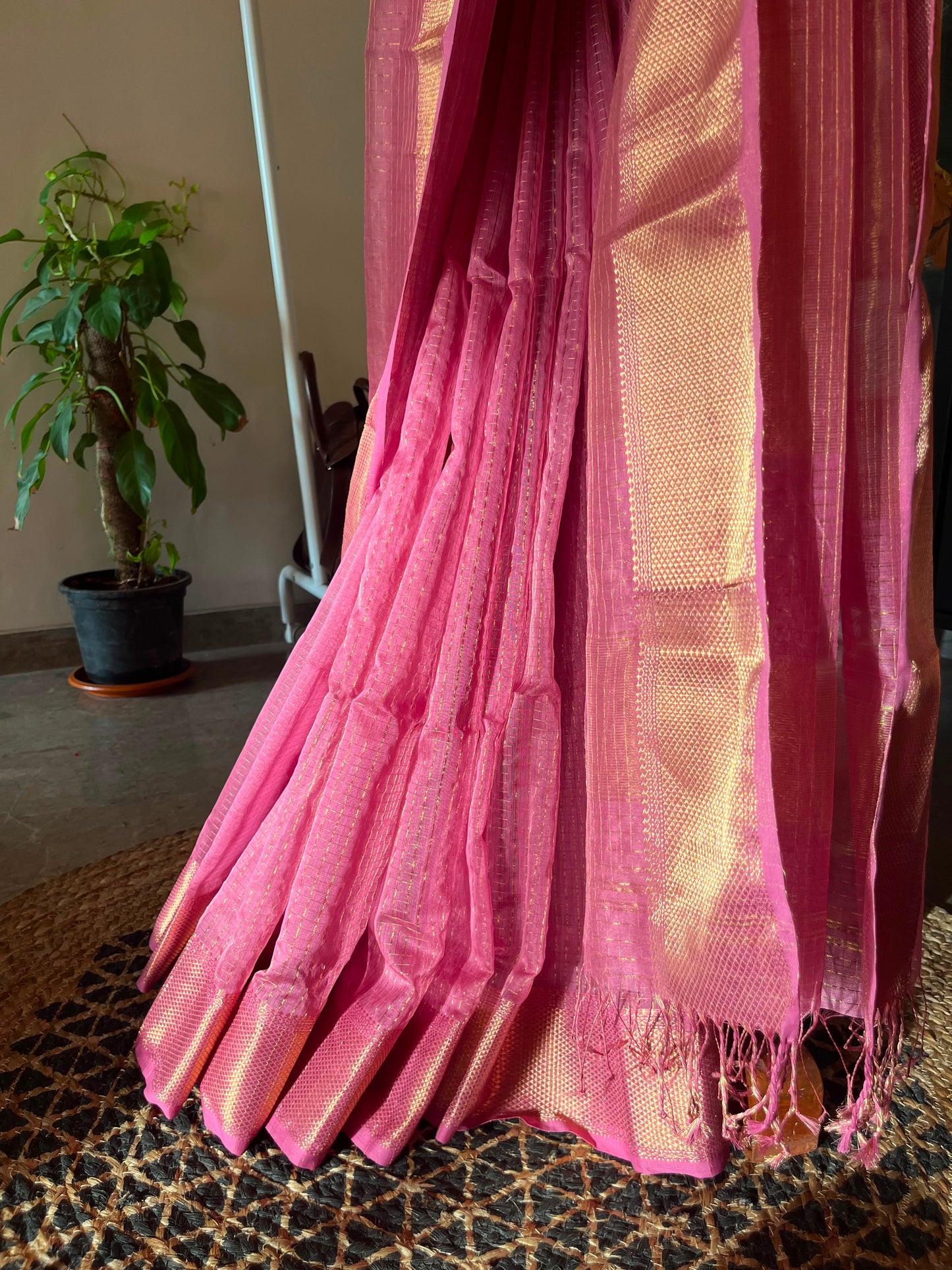 Gulnaar - Pink