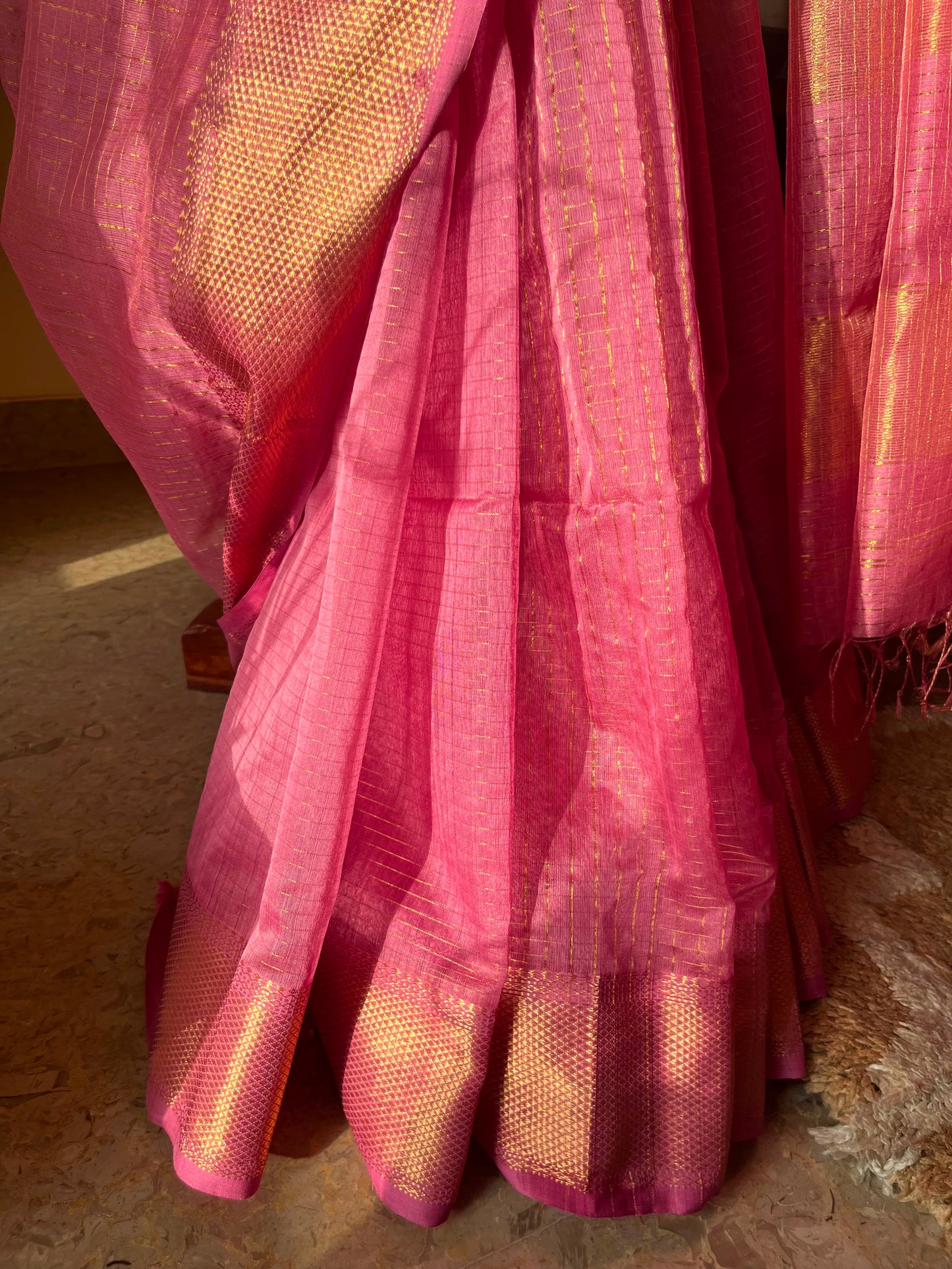 Gulnaar - Pink