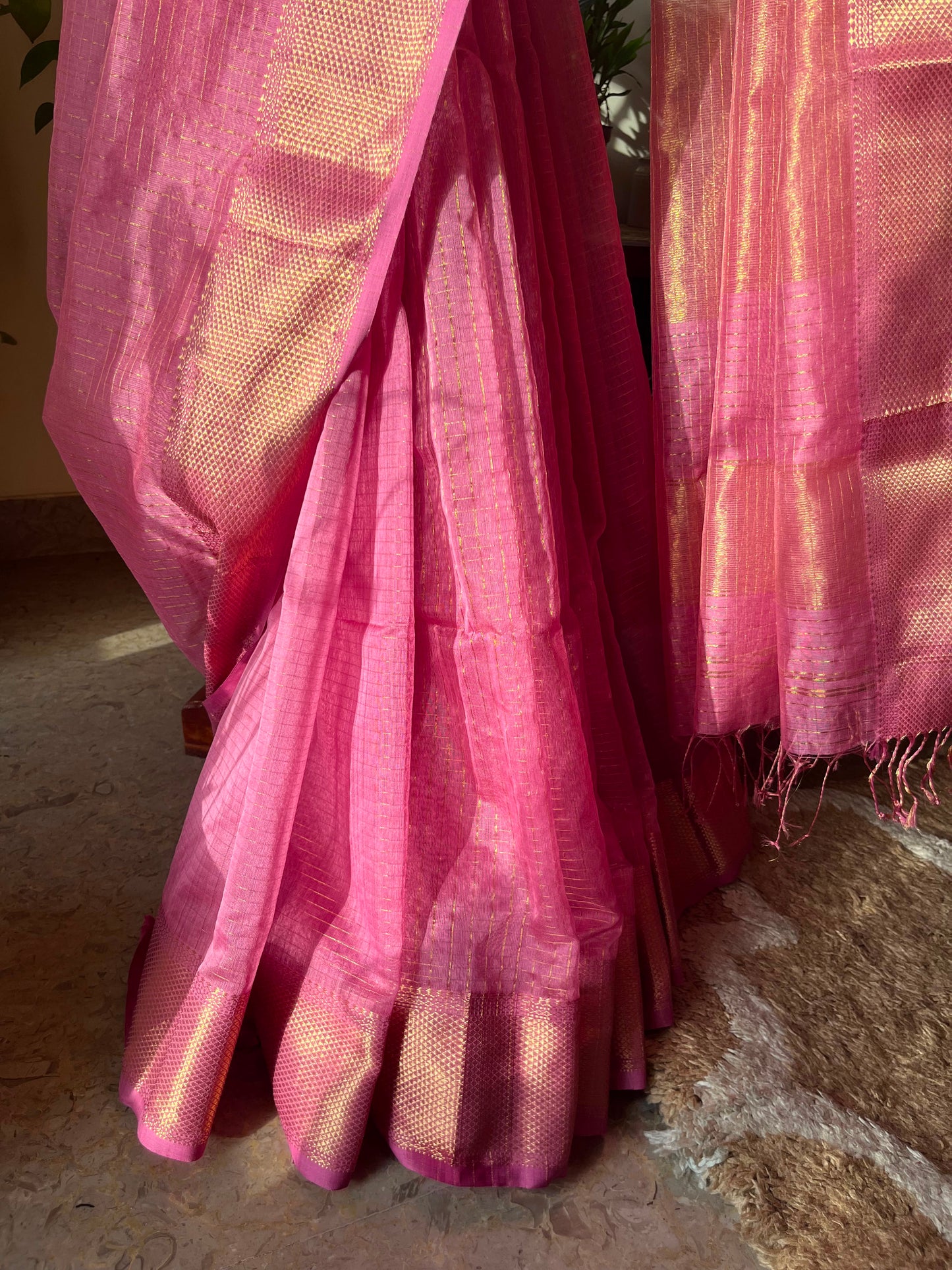 Gulnaar - Pink